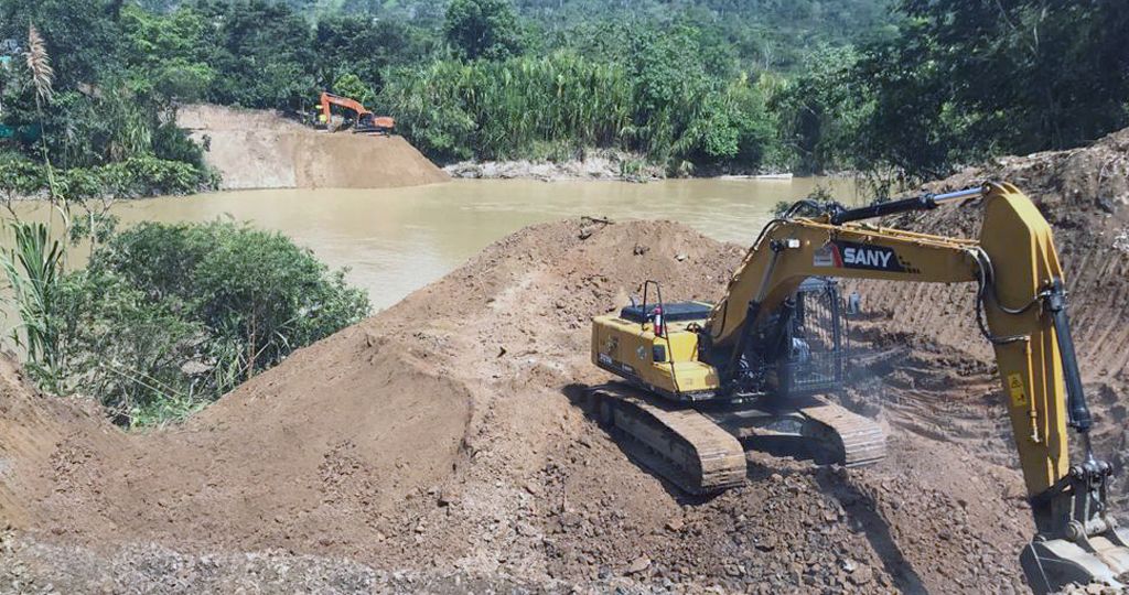 Construcción puente Los Encuentros